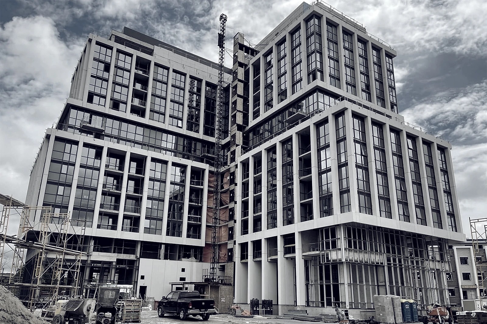 Stride Condominium